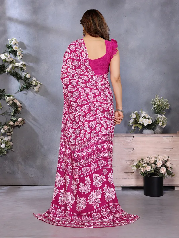 Floral_Print_Georgette_saree_with_Unstitched_Blouse_Piece