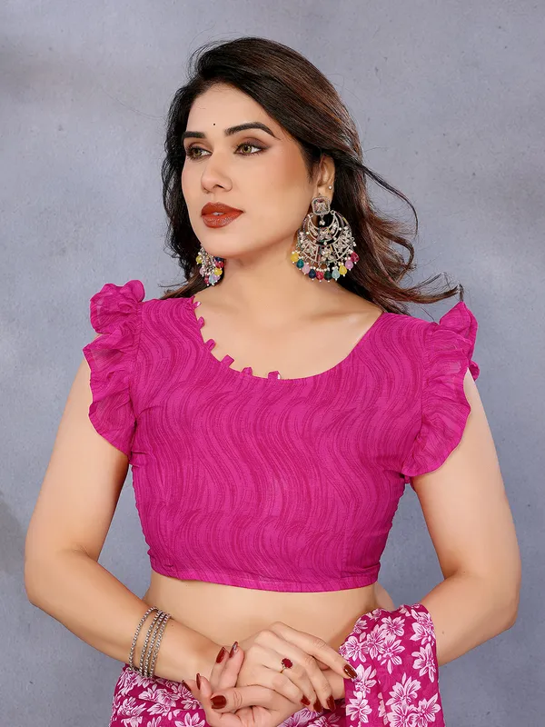 Floral_Print_Georgette_saree_with_Unstitched_Blouse_Piece