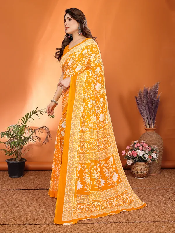 Floral_Print_Georgette_saree_with_Unstitched_Blouse_Piece