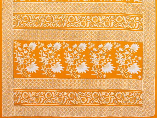 Floral_Print_Georgette_saree_with_Unstitched_Blouse_Piece