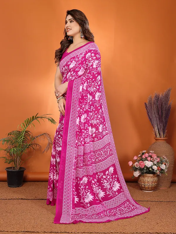 Floral_Print_Georgette_saree_with_Unstitched_Blouse_Piece