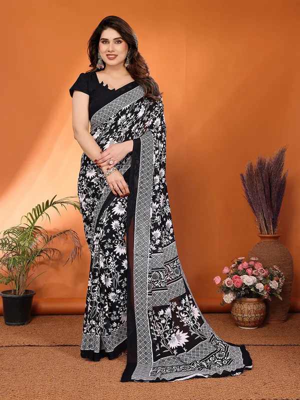 Floral_Print_Georgette_saree_with_Unstitched_Blouse_Piece
