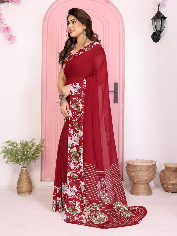 Floral_Print_Georgette_saree_with_Unstitched_Blouse_Piece