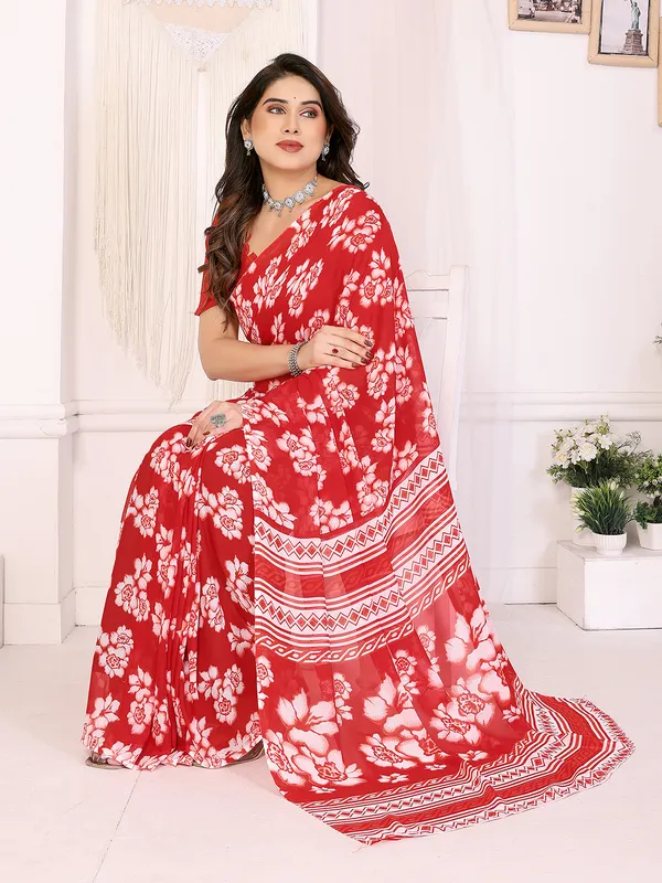 Floral_Print_Georgette_saree_with_Unstitched_Blouse_Piece