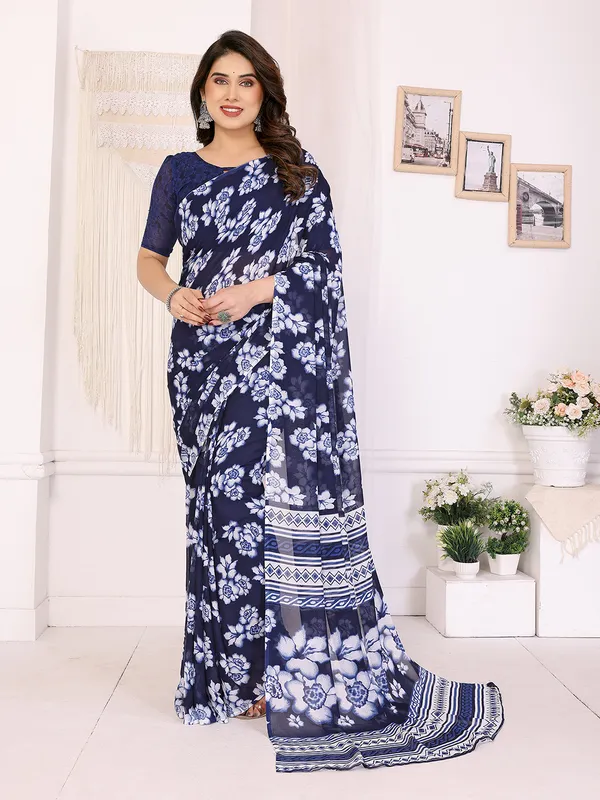 Floral_Print_Georgette_saree_with_Unstitched_Blouse_Piece
