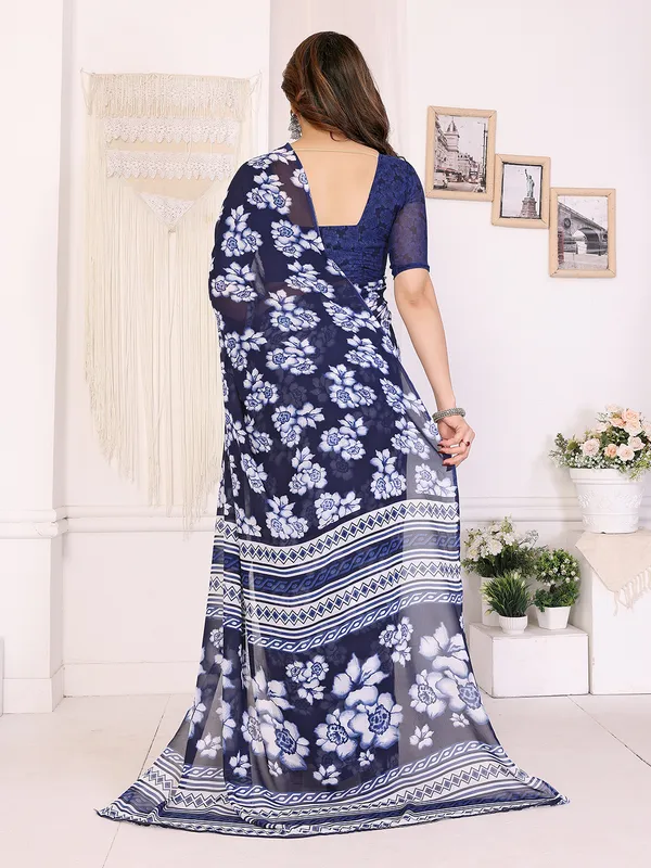 Floral_Print_Georgette_saree_with_Unstitched_Blouse_Piece