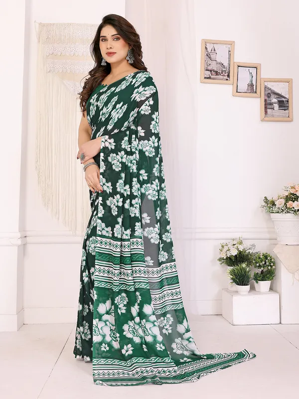 Floral_Print_Georgette_saree_with_Unstitched_Blouse_Piece