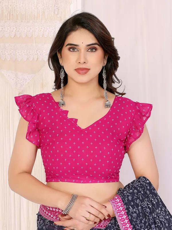 Floral_Print_Georgette_saree_with_Unstitched_Blouse_Piece