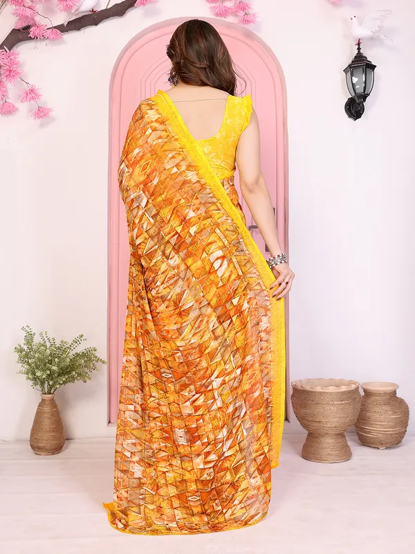 Floral_Print_Georgette_saree_with_Unstitched_Blouse_Piece