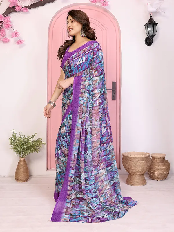 Floral_Print_Georgette_saree_with_Unstitched_Blouse_Piece