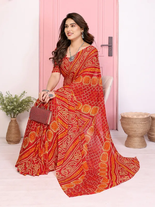 Floral_Print_Georgette_saree_with_Unstitched_Blouse_Piece