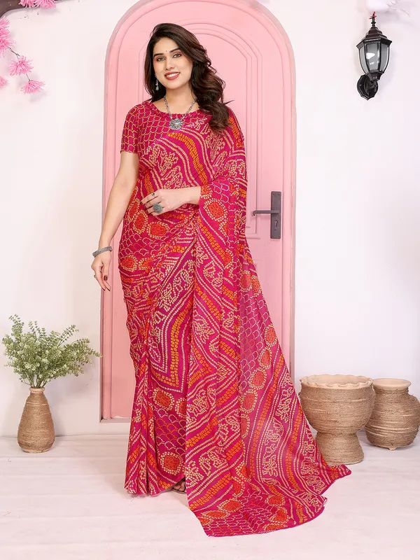 Floral_Print_Georgette_saree_with_Unstitched_Blouse_Piece
