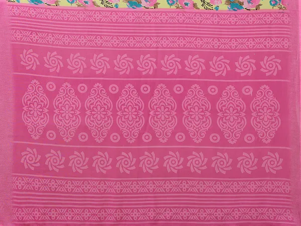 Floral_Print_Georgette_saree_with_Unstitched_Blouse_Piece