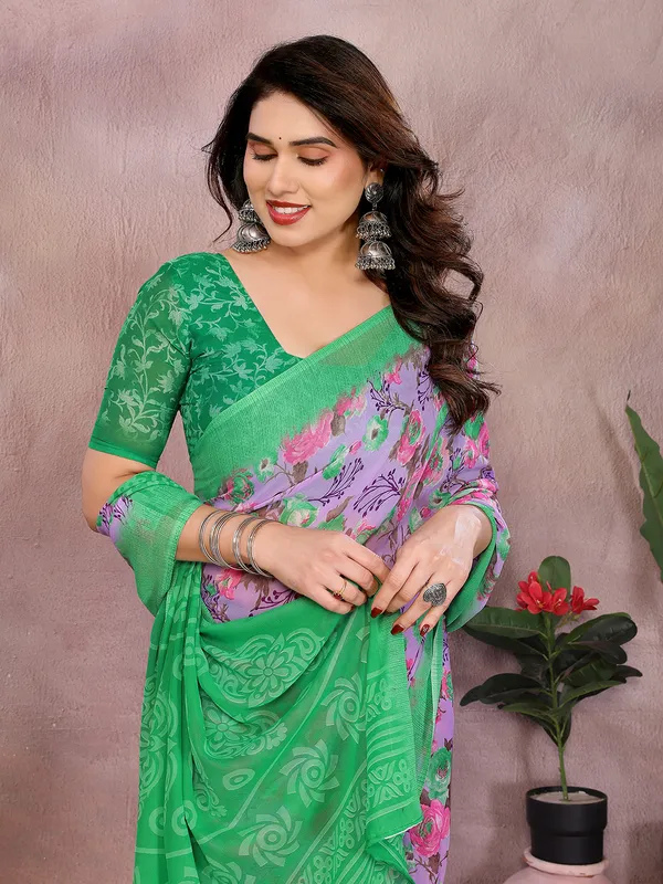 Floral_Print_Georgette_saree_with_Unstitched_Blouse_Piece