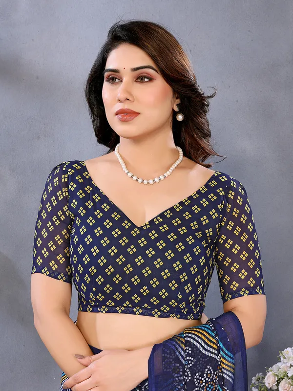 Ombre,_Paisley,_Printed_Bandhani_Georgette_Saree_(Blue)