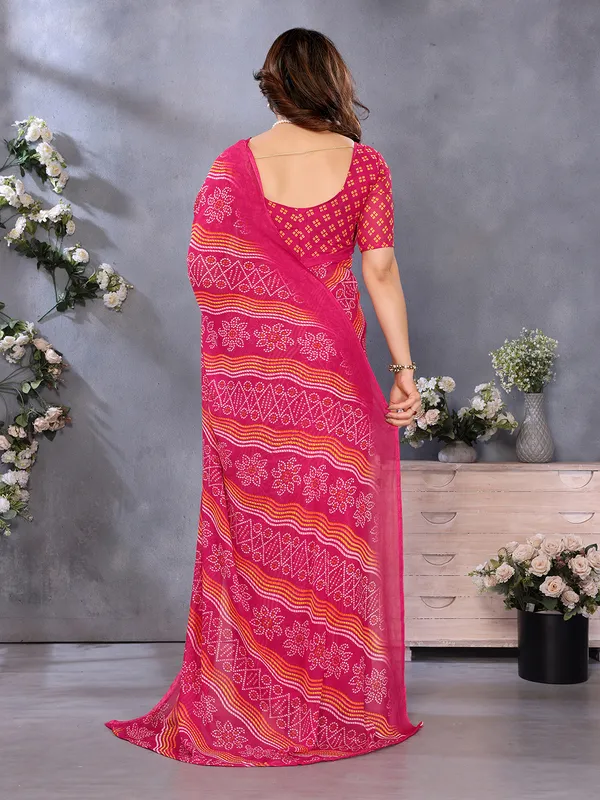 Ombre,_Paisley,_Printed_Bandhani_Georgette_Saree_(Pink)