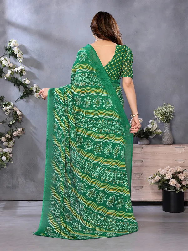 Ombre,_Paisley,_Printed_Bandhani_Georgette_Saree_(Green)