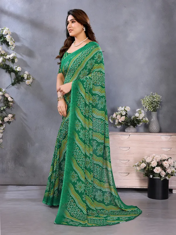 Ombre,_Paisley,_Printed_Bandhani_Georgette_Saree_(Green)