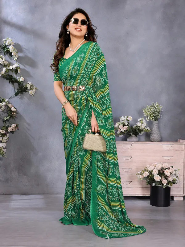 Ombre,_Paisley,_Printed_Bandhani_Georgette_Saree_(Green)