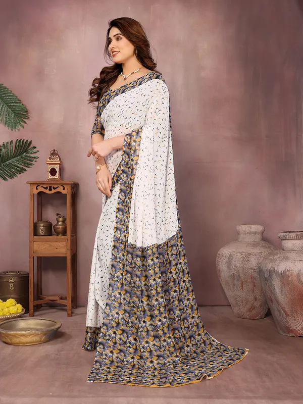 Floral_Print_Daily_Wear_Georgette_Saree��(White,_Grey)