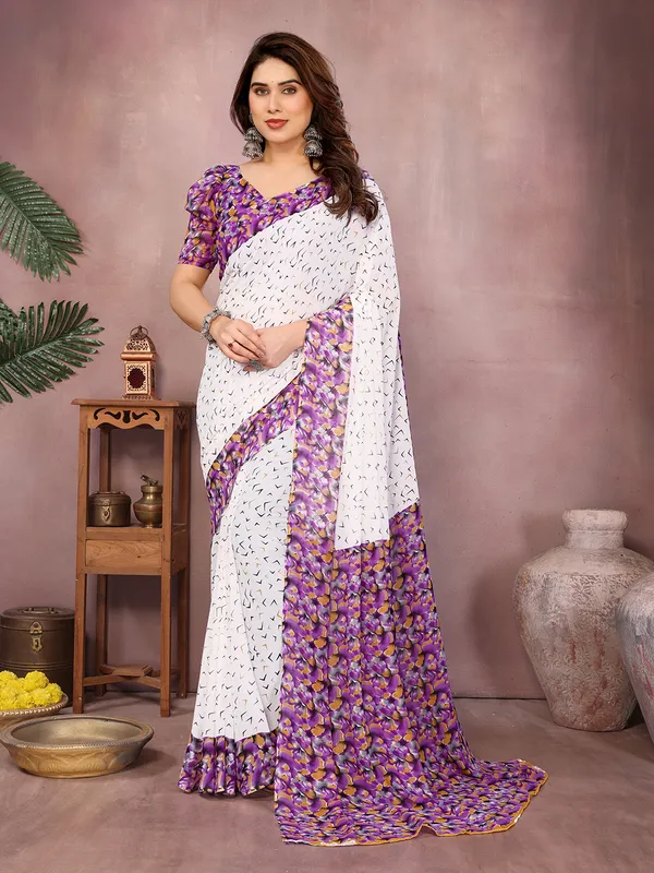 Floral_Print_Daily_Wear_Georgette_Saree��(White,_Purple)