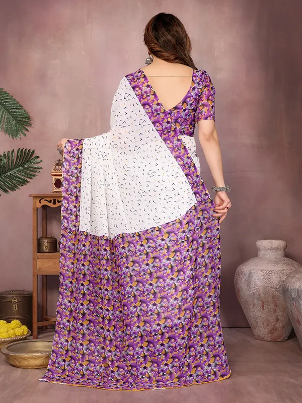 Floral_Print_Daily_Wear_Georgette_Saree��(White,_Purple)
