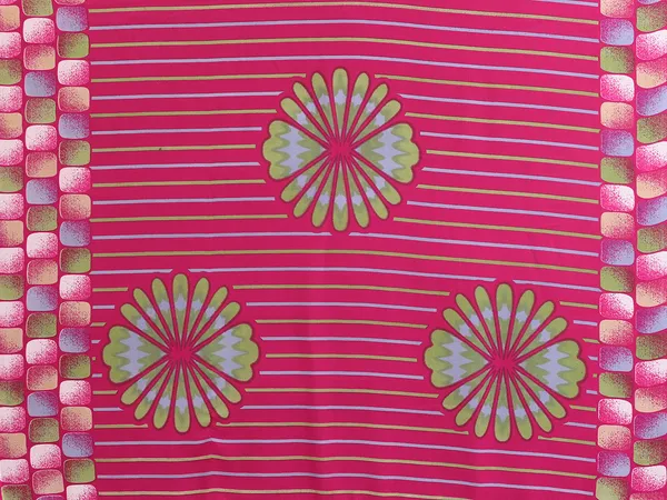 Geomentric_Print_Georgette_Saree_(Pink)