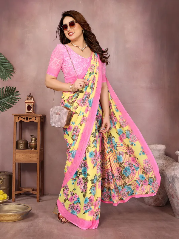 Floral_Print_Daily_Wear_Georgette_Saree��(Yellow,_Pink)