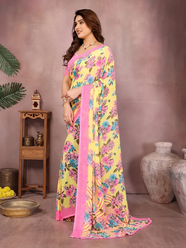 Floral_Print_Daily_Wear_Georgette_Saree��(Yellow,_Pink)