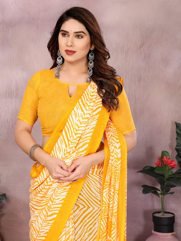 Geometric_Print_Daily_Wear_Georgette_Saree_(Yellow)