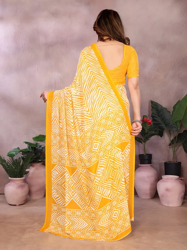 Geometric_Print_Daily_Wear_Georgette_Saree_(Yellow)
