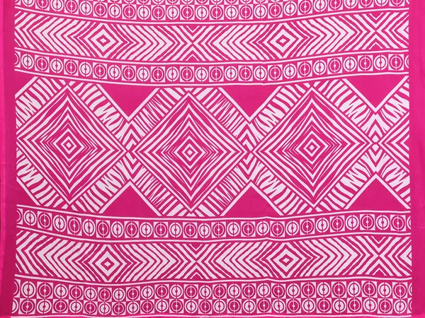 Geometric_Print_Daily_Wear_Georgette_Saree_(Pink)