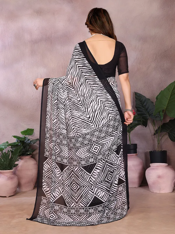 Geometric_Print_Daily_Wear_Georgette_Saree_(Black)