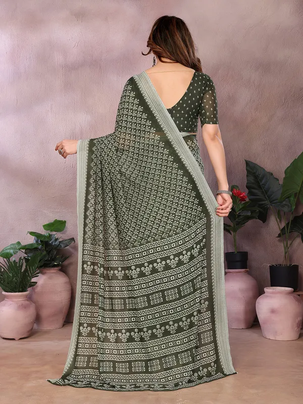 Floral_Print_Daily_Wear_Georgette_Saree_(Green)