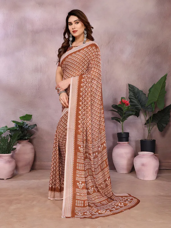 Floral_Print_Daily_Wear_Georgette_Saree_(Brown)