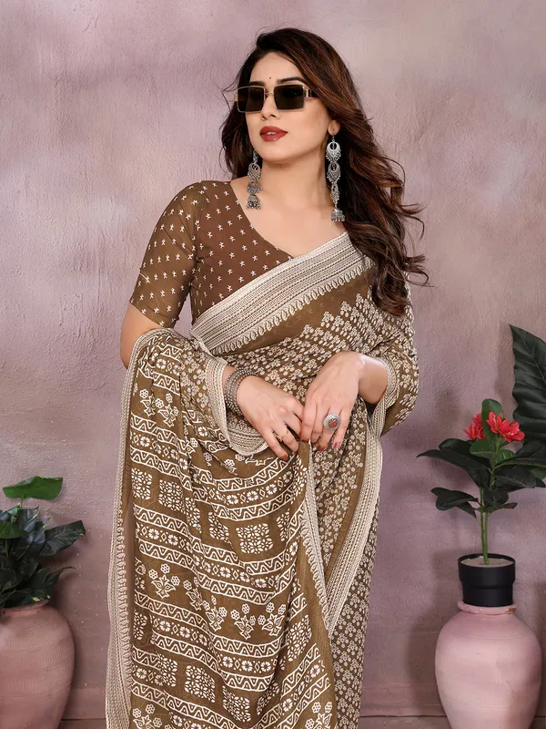 Floral_Print_Daily_Wear_Georgette_Saree_(Mehndi)