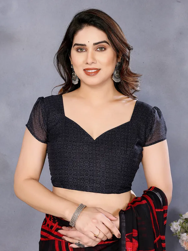 Geometric_Print_Georgette_saree_With_Unstitched_Blouse_Piece_(Black)