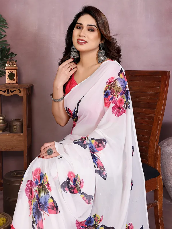Printed_Georgette_saree_With_Unstitched_Blouse_Piece_(Pink)