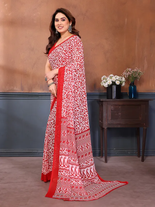 Printed_Georgette_Saree_With_UnStitched_Blouse_Piece_(RED)
