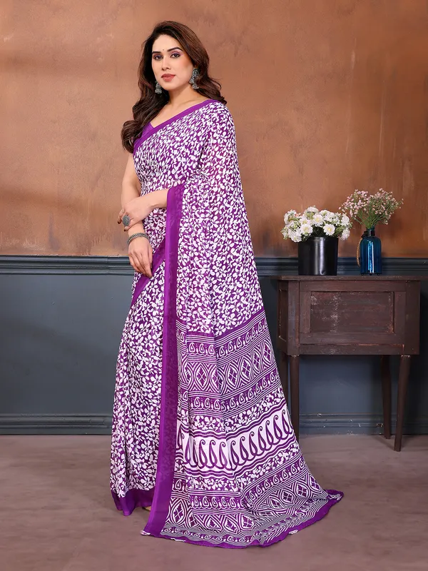 Printed_Georgette_Saree_With_UnStitched_Blouse_Piece_(PURPLE)