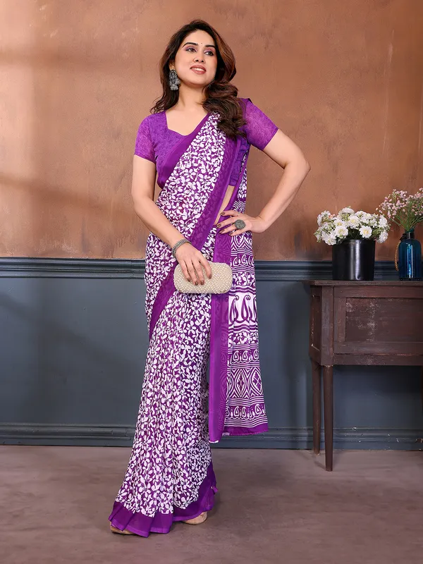 Printed_Georgette_Saree_With_UnStitched_Blouse_Piece_(PURPLE)