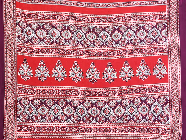 Printed_Georgette_Saree_With_UnStitched_Blouse_Piece_(RED)