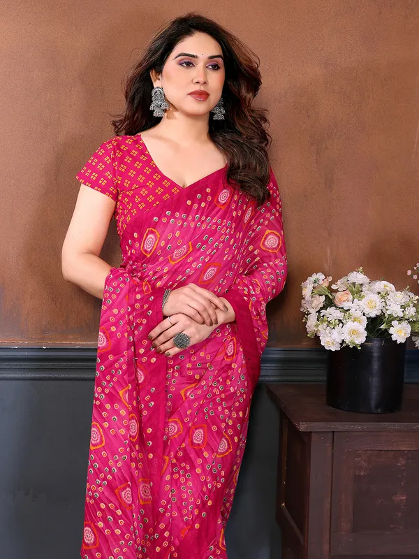 Printed_Georgette_Saree_With_UnStitched_Blouse_Piece_(PINK)