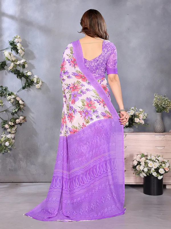 Paisley,_Floral_Print_Daily_Wear_Georgette_Saree��(Purple,_Pink,_White)