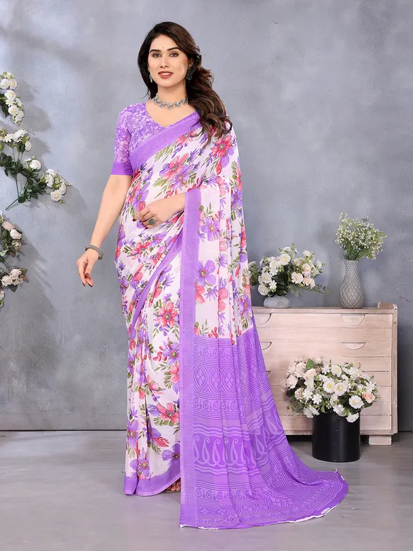 Paisley,_Floral_Print_Daily_Wear_Georgette_Saree��(Purple,_Pink,_White)