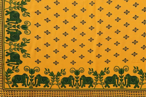 Printed_Daily_Wear_Georgette_Saree_With_Unstitched_Blouse_Piece