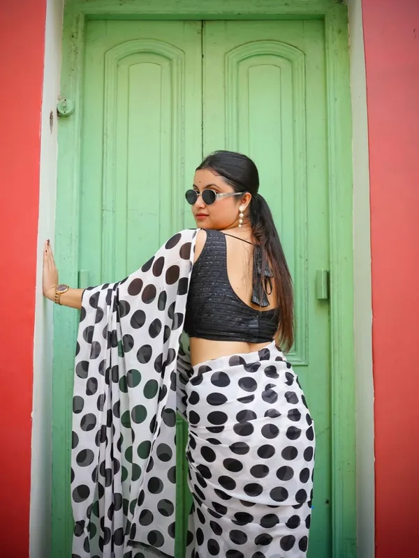 Printed_Daily_Wear_Georgette_Saree_With_Unstitched_Blouse_Piece