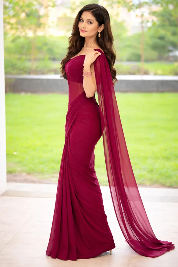 Plain_Dyed_Daily_Wear_Georgette_Saree_With_Unstitched_Blouse_Piece