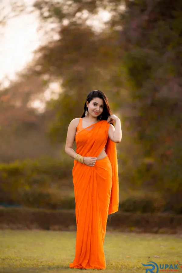 Plain_Dyed_Daily_Wear_Georgette_Saree_With_Unstitched_Blouse_Piece