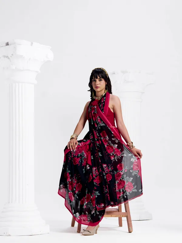 Women's_Stylish_Printed_Georgette_Saree_with_Matching_Unstitched_Blouse_Piece